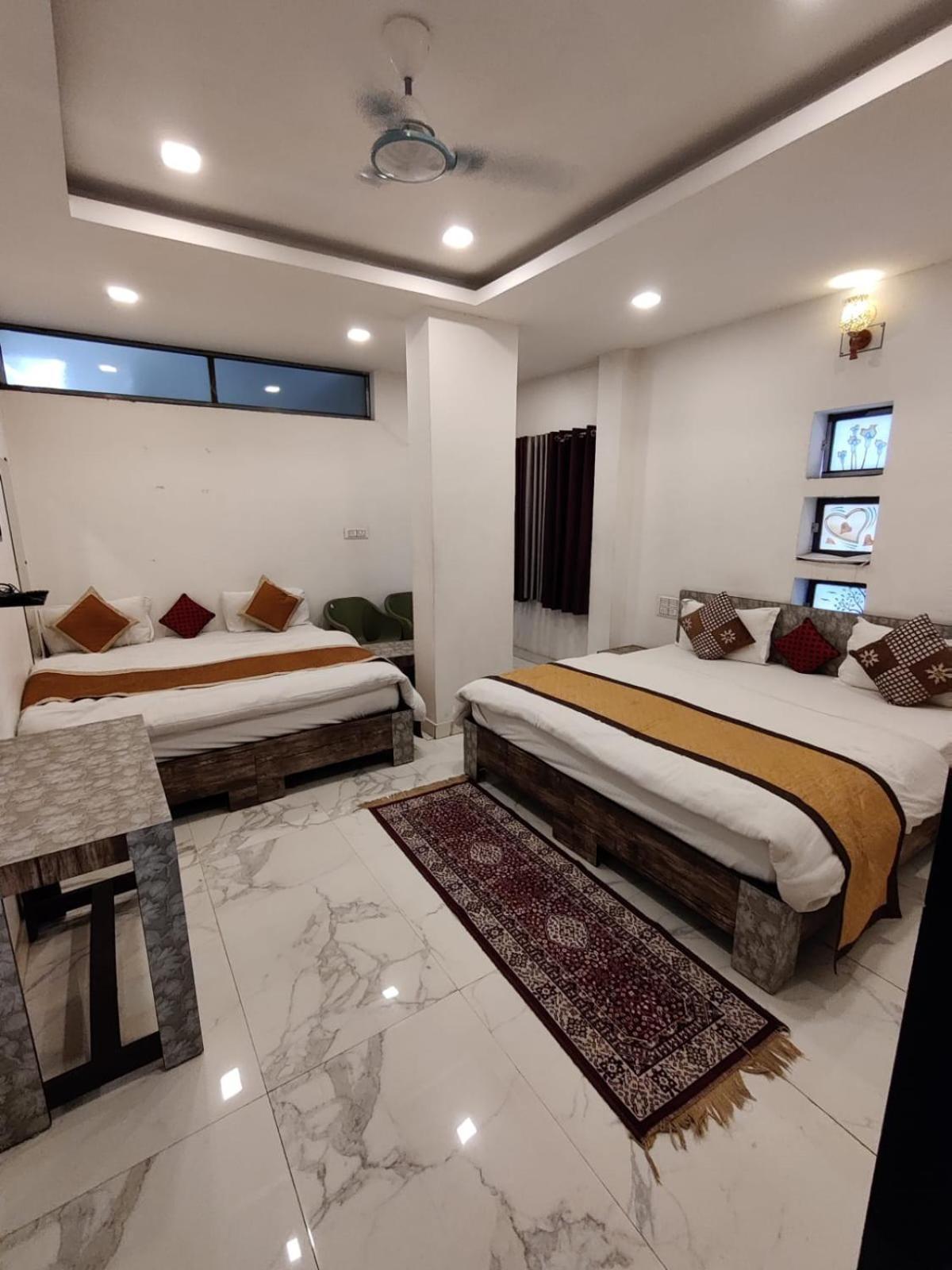 Hotel Keshav Residency Chittorgarh Esterno foto